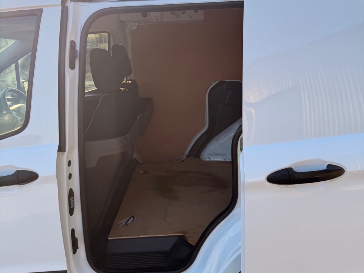 2022 FORD TRANSIT Courier — photo 7